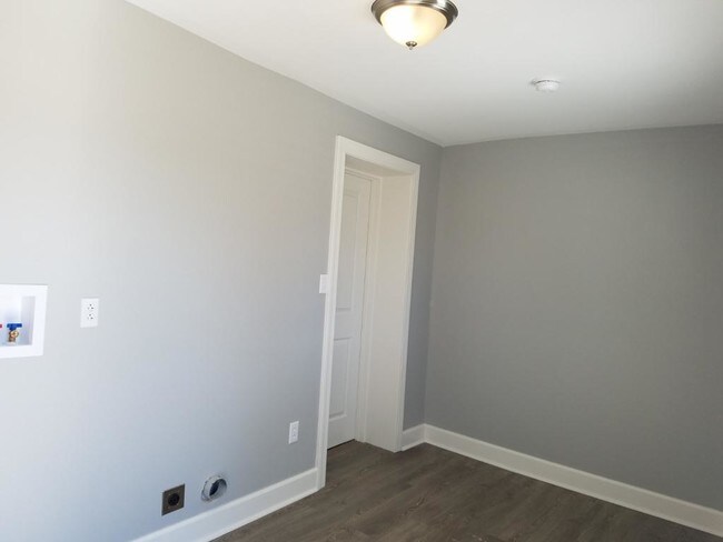 Photo - 2711 1st Ave