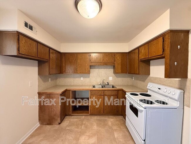 Photo - 1309 Hudson Ave Unit C8