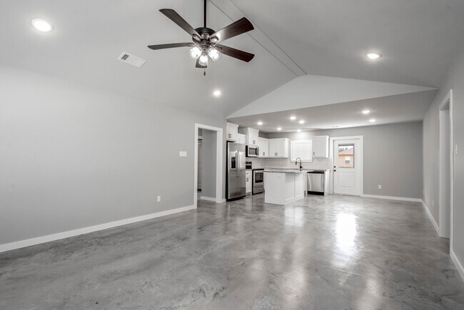 Photo - 102 Greenwood Ave