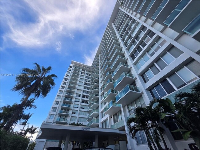 Photo - 1000 West Ave Unidad 1104