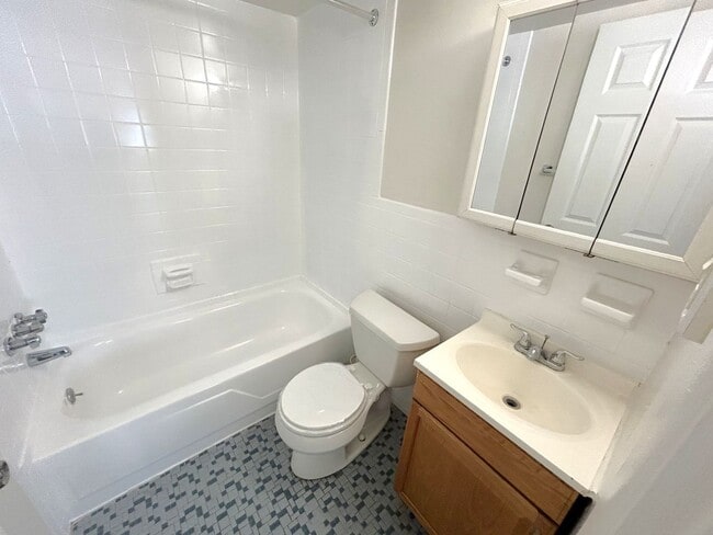 Kenneth House Apartments