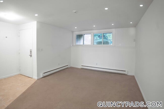 Photo - 38 Presidential Dr Apartment Unit 1