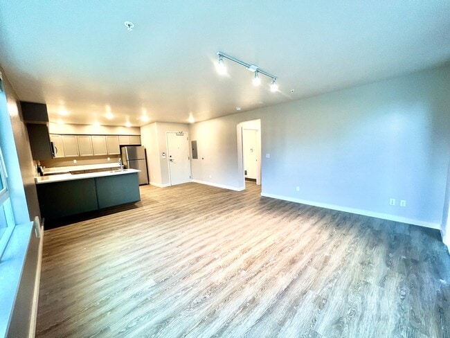 2330 Yakima Ct Unit B303