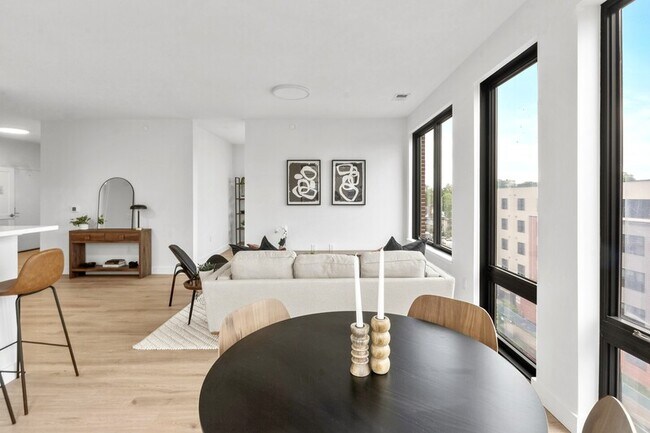 Photo - 407 Highland Ave