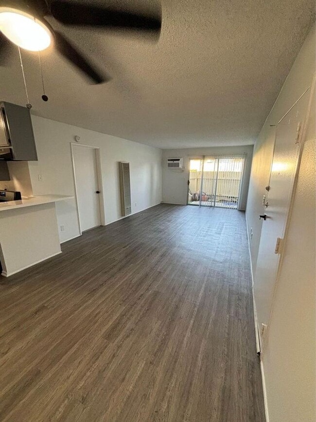 Photo - WOODCREST APARTMENTS