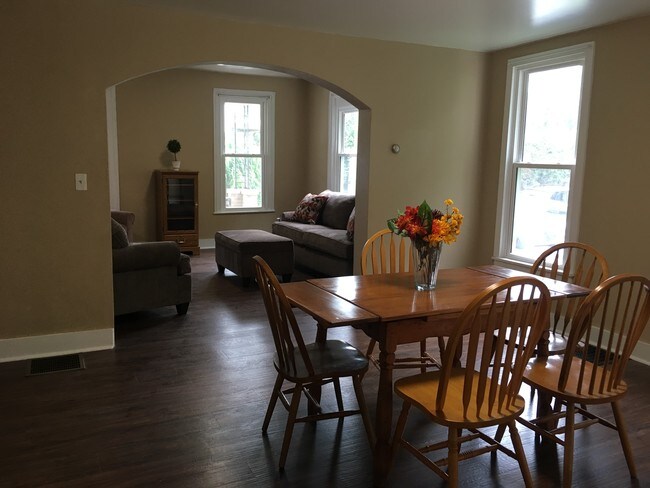 Dining Room - 124 Sears St Unit 1