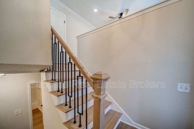 Photo - 4734 N Springs Rd NW