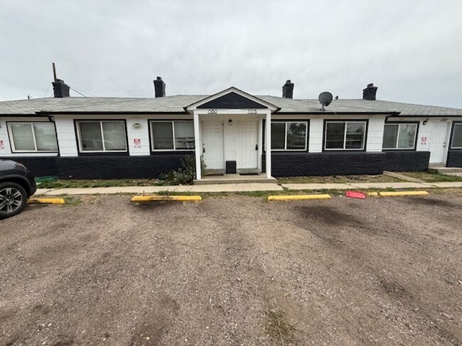 Building Photo - 1-Bedroom Apartment in Commerce City