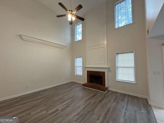 Photo - 620 Manor Glen Dr