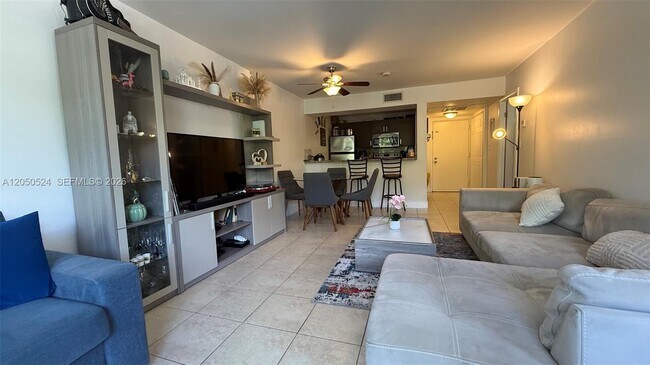Photo - 8160 Geneva Ct Unit 315