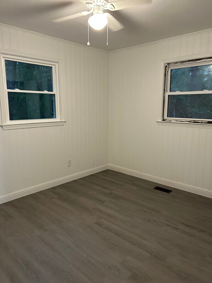 Photo - 1723 Bloomfield Rd