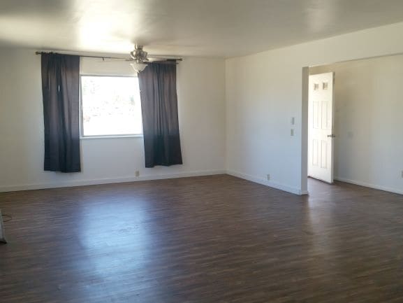 Photo - 290 E 400 S