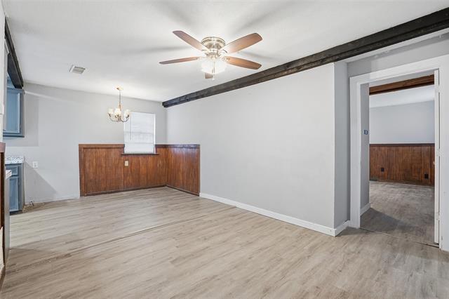 Photo - 1412 Chase Ave