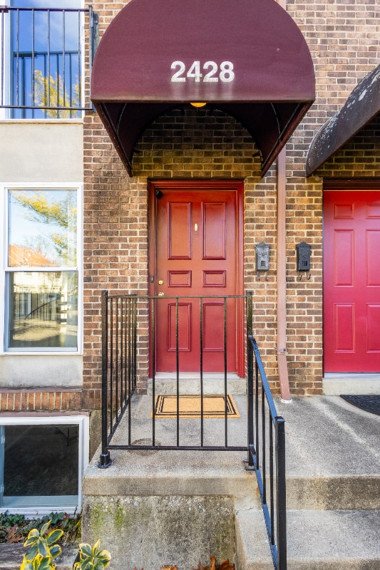 Photo - 2428 Grandview Ave