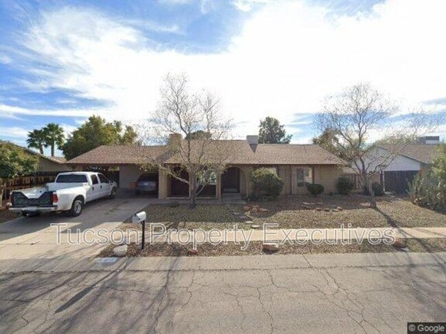 Building Photo - 3415 W Simone St