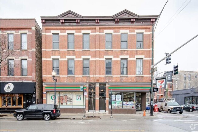 Building Photo - 957 W Armitage Ave Rental