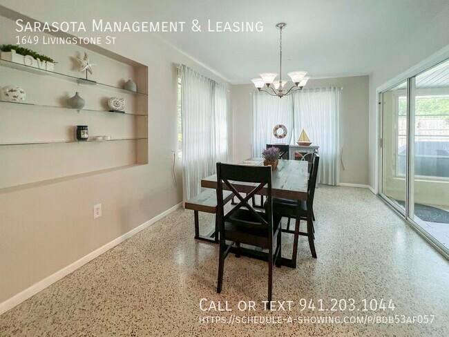 Photo - 1649 Livingstone St