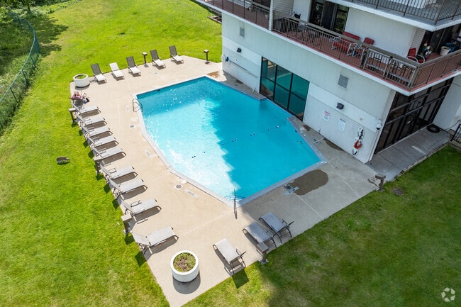 Vista alternativa - The Meridian Condos