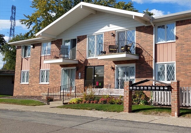 Building Photo - 54657 Shelby Rd Unit 22