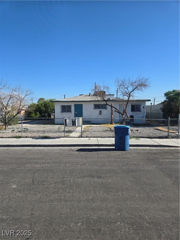 Photo - 622 W McWilliams Ave Casa Adosada