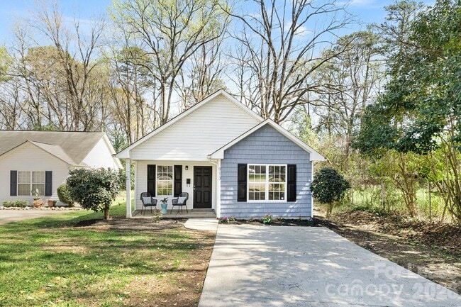 Building Photo - 913 Tennyson Dr