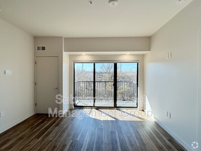 Building Photo - 1653 Midtown Pl Rental