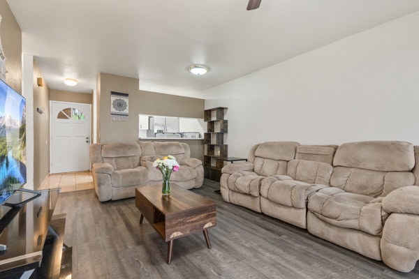 Photo - 92-1068-1185 Palahia St