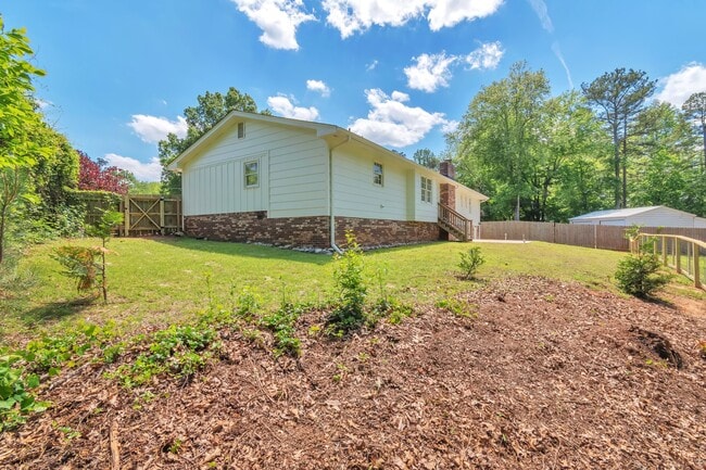 4325 Keenan Ct NE