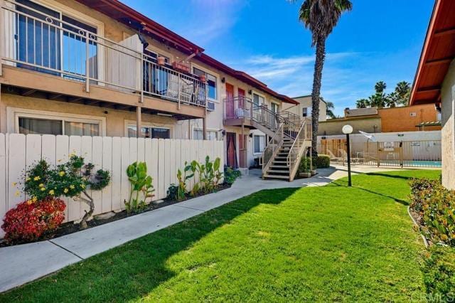 Photo - 1025 Estes St Unit 14