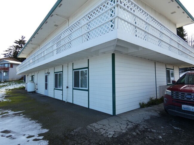 Photo - **Spacious Duplex** Lower Level