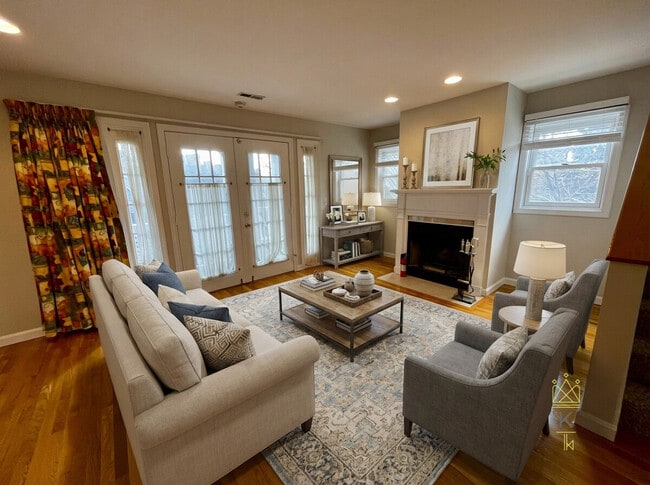 Building Photo - 36 Cummings Rd