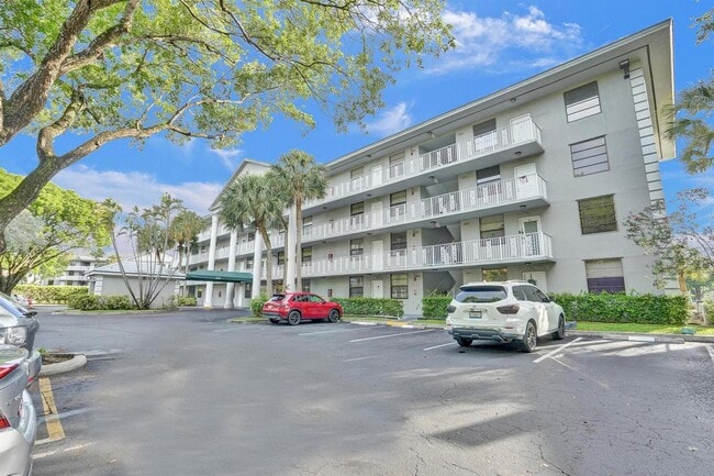 Photo - 1526 Whitehall Dr Condo Unit 406