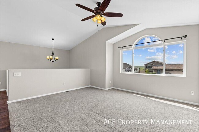 540 Pride Ct