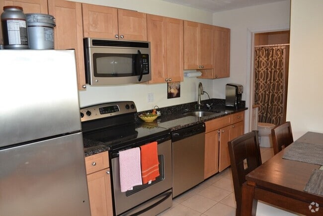 Building Photo - 126 Clifton St Unit 3 Rental