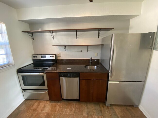 Photo - Beautiful 1 Bed 1 Bath Apartment for Rent in Orlando, FL!