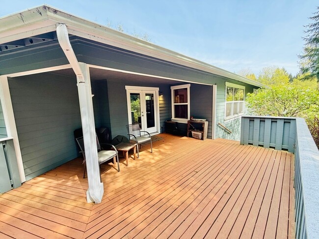 Photo - Historic Fort Ward Townhome on Bainbridge Island