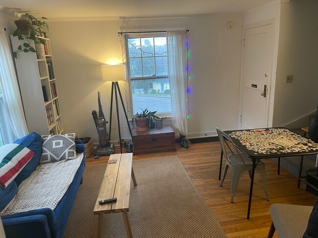 Photo - 115 Crescent Plz Unit 118