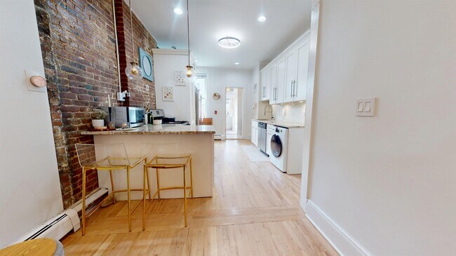 Photo - 118 Jefferson St Unit 2L