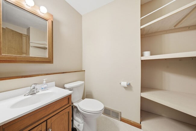 Photo - 1212 Johnston Dr Unit SI ID1497748P