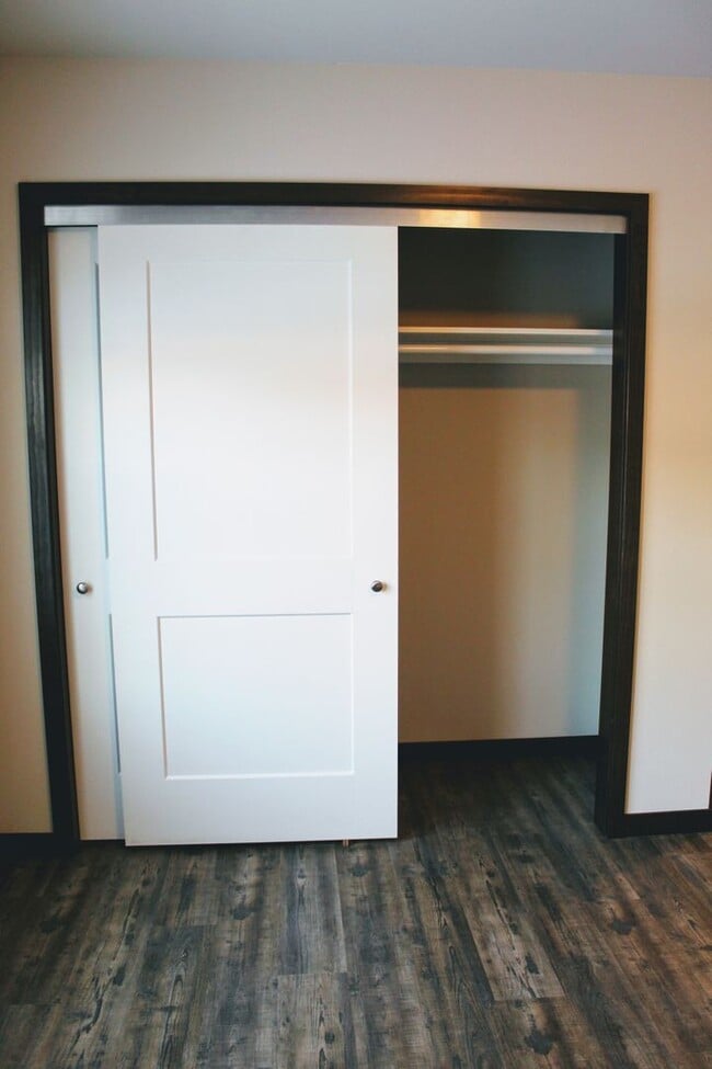 Building Photo - 1044-1046 S 11th Ave Unit 1044 Rental