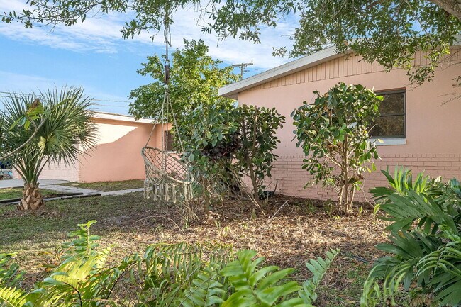 Photo - 5 BR/3BA pool home in Merritt Island- NO HOA!