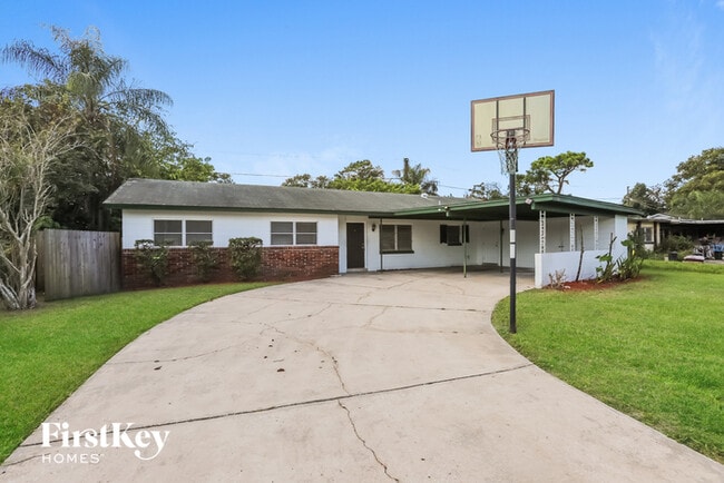 Photo - 1381 Viburnum Ln House