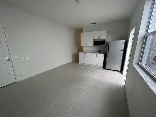 Building Photo - 14806 SW 163rd St