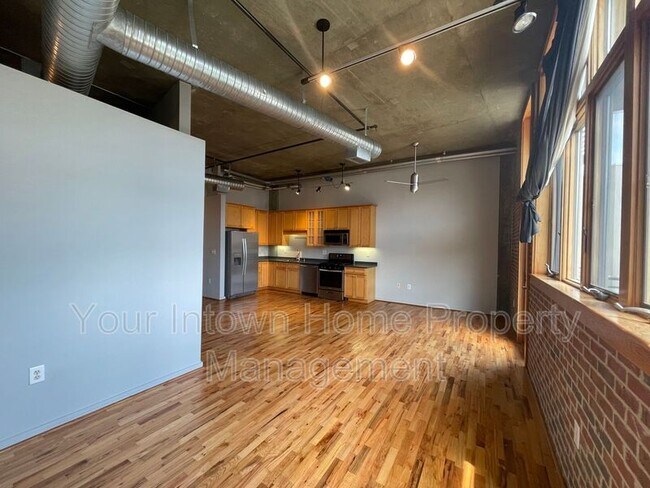Photo - 640 Glen Iris Dr NE Condo Unit #303