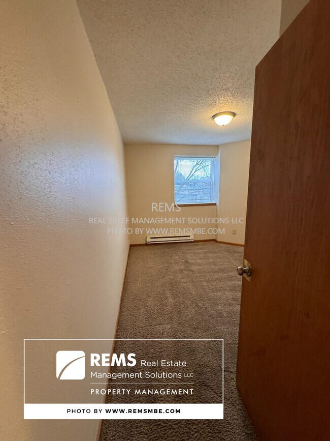 Golden Eagle Apartments