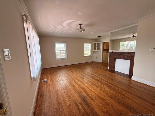 Photo - 115 S Tarboro St