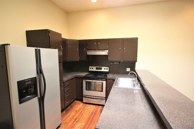 319 S Flores St Unit 209