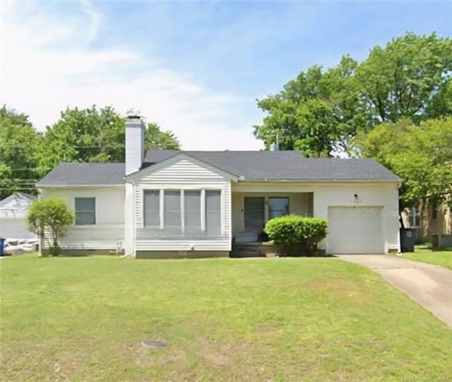 3-bedroom, 1 bathroom, 1 car attached gara... - 3-bedroom, 1 bathroom, 1 car attached gara... House