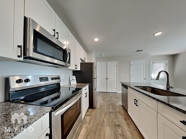 Photo - 80 Willowridge Ln