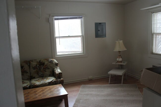 Photo - Carolynn's Tri Plex Unidad #1